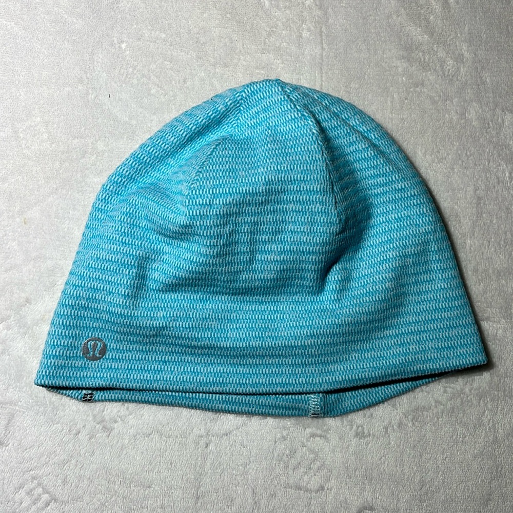 Lululemon Blue Beanie Hat - O/S, Lightweight Stretch Knit - Picture 3 of 9